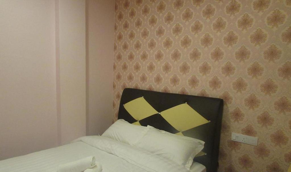Hotel Zamburger Бентонг Екстериор снимка
