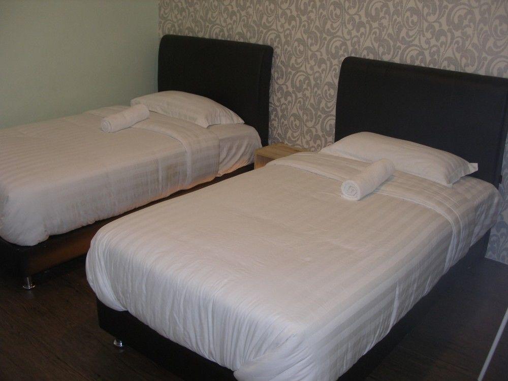 Hotel Zamburger Бентонг Екстериор снимка