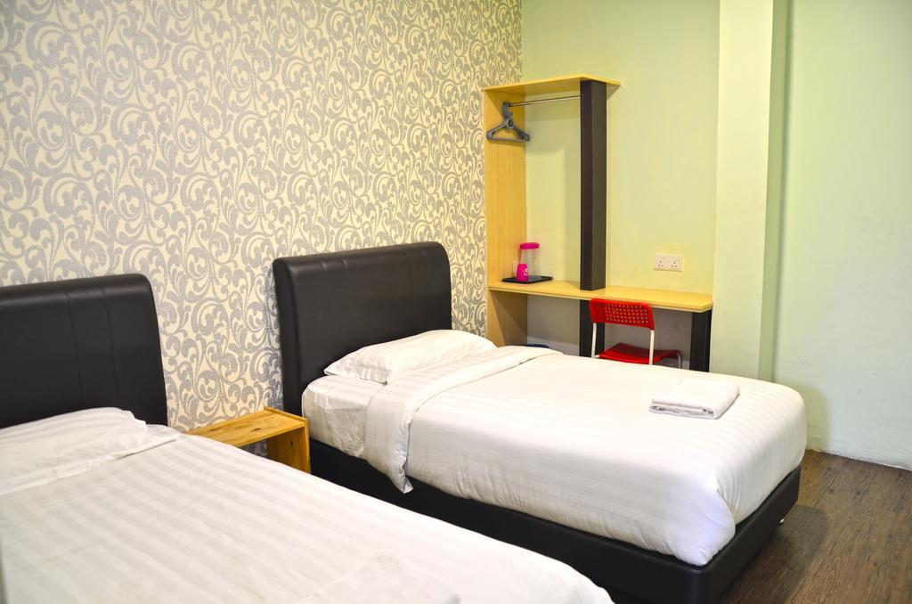 Hotel Zamburger Бентонг Екстериор снимка