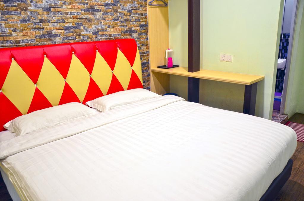 Hotel Zamburger Бентонг Екстериор снимка