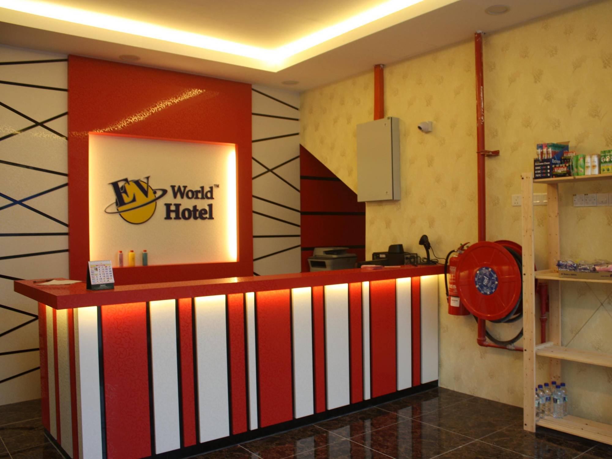 Hotel Zamburger Бентонг Екстериор снимка