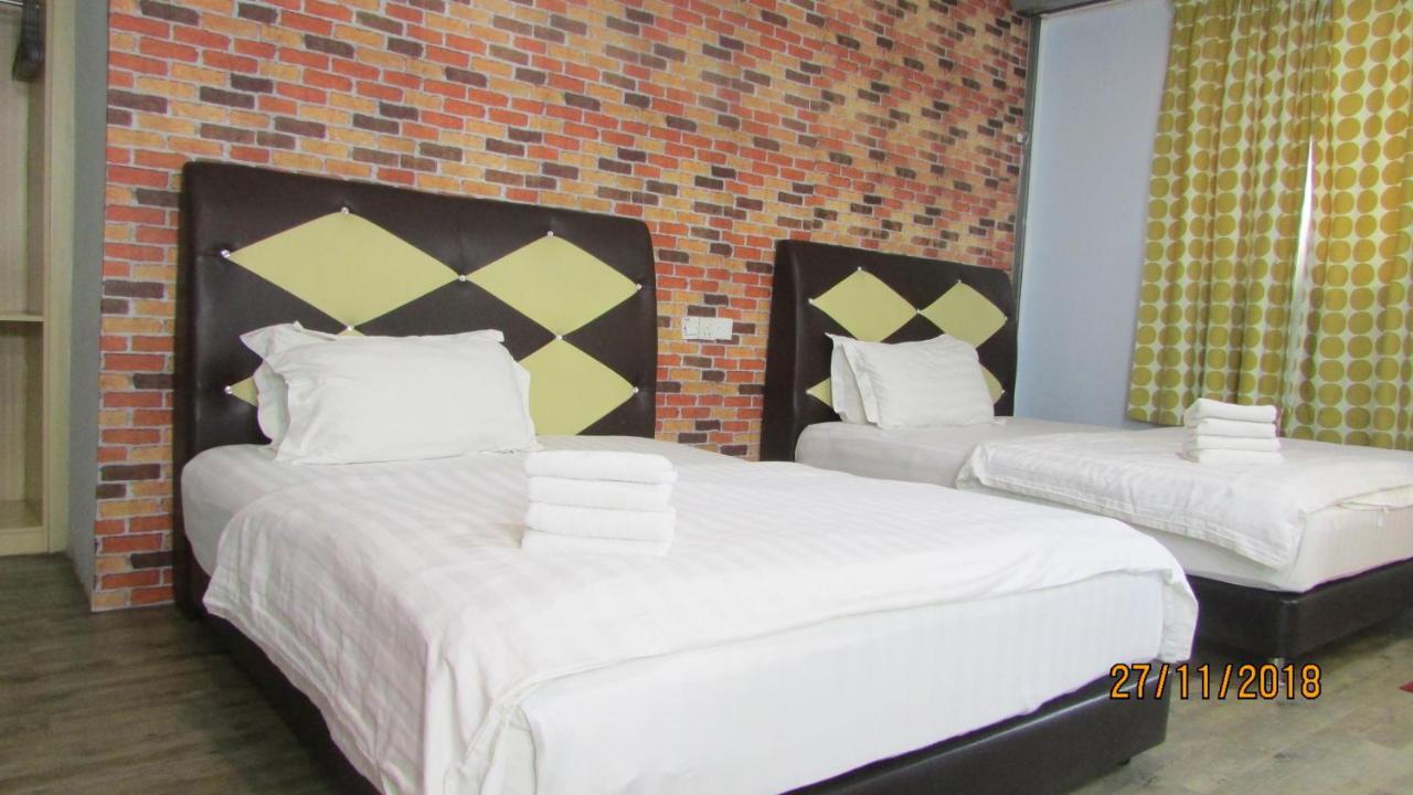 Hotel Zamburger Бентонг Екстериор снимка