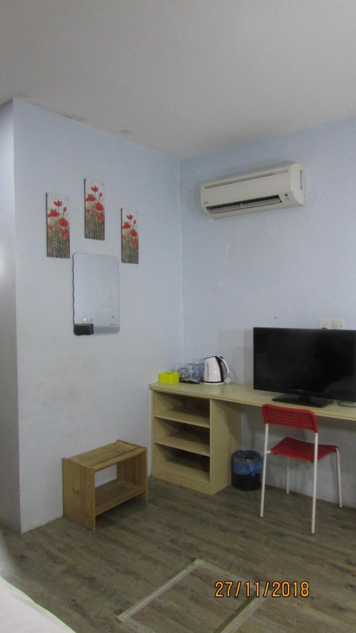 Hotel Zamburger Бентонг Екстериор снимка