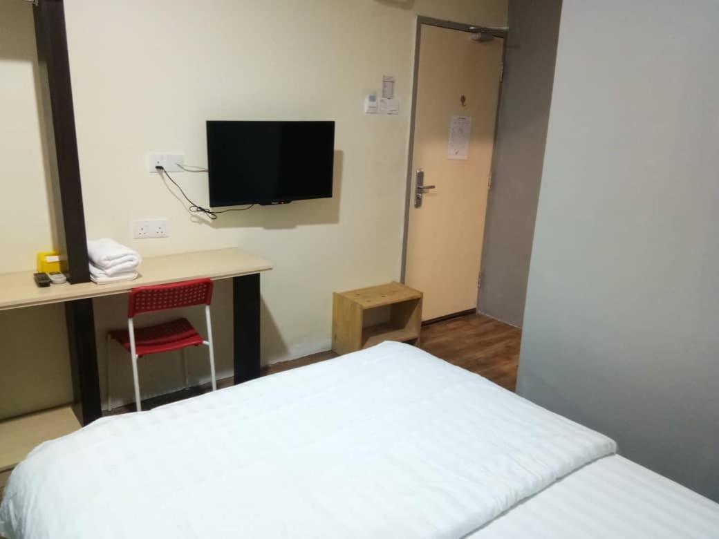 Hotel Zamburger Бентонг Екстериор снимка
